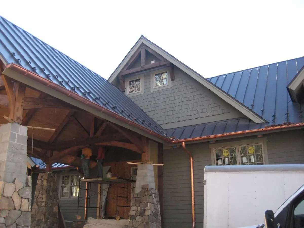 Craftsman Roofing team delivering quality roofing work in Peyton